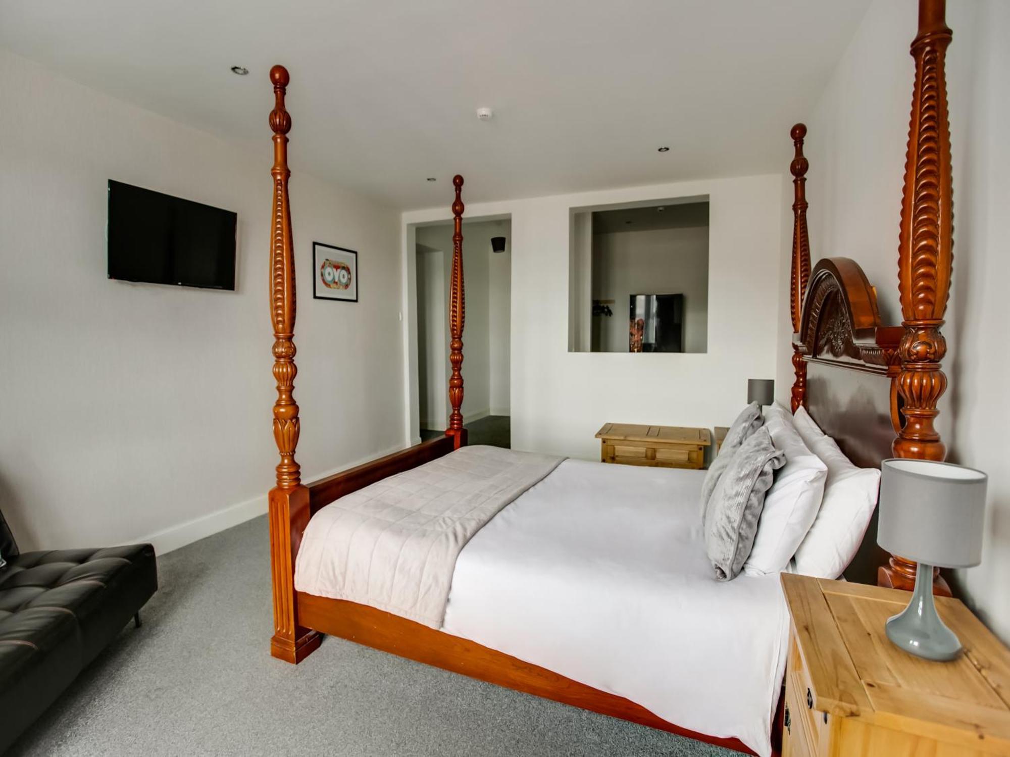 Oyo Gin House Hotel Greenock Dış mekan fotoğraf
