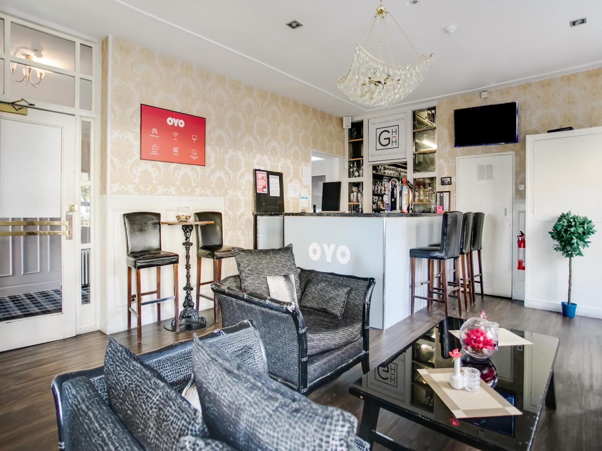 Oyo Gin House Hotel Greenock Dış mekan fotoğraf