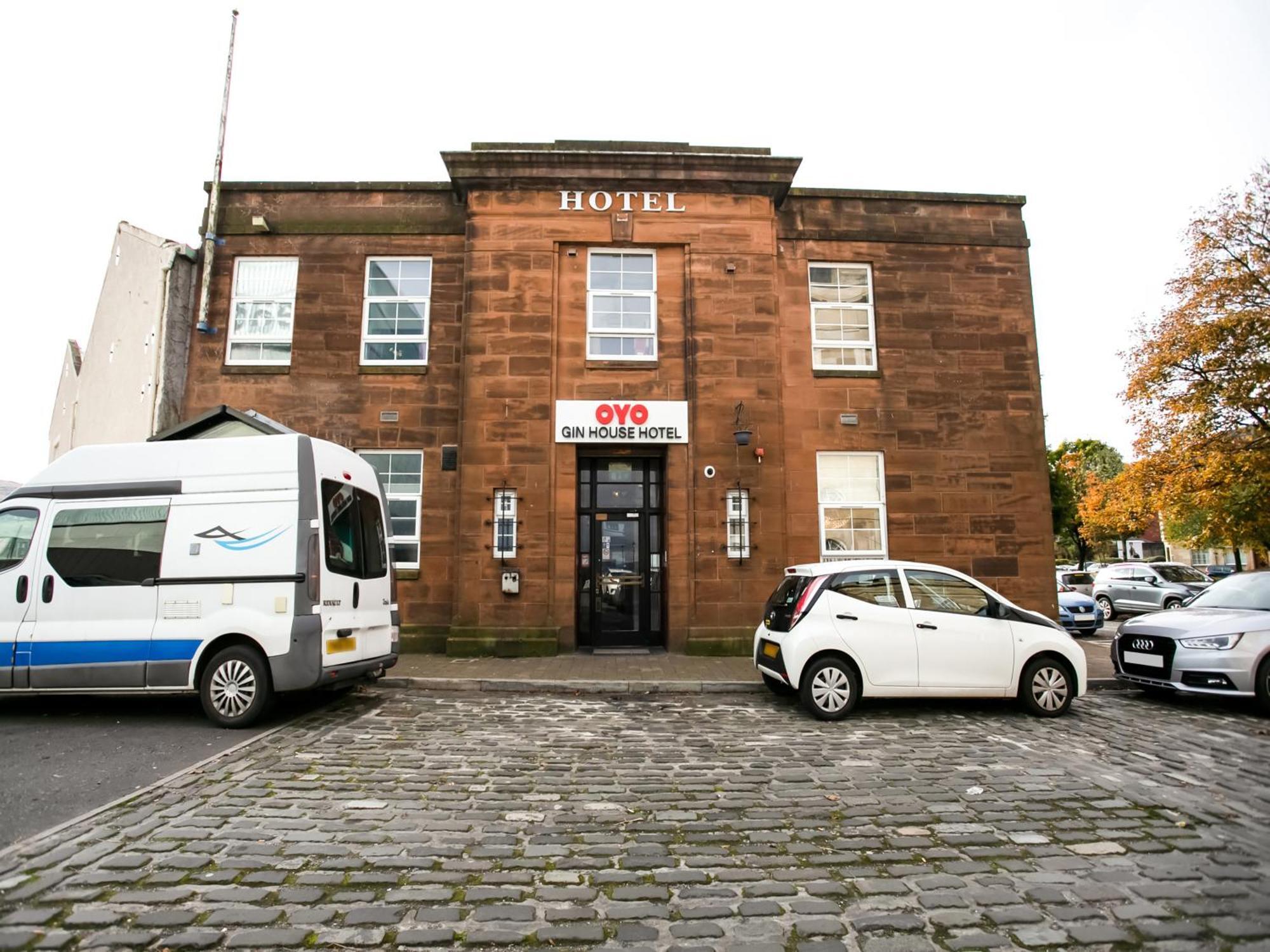 Oyo Gin House Hotel Greenock Dış mekan fotoğraf