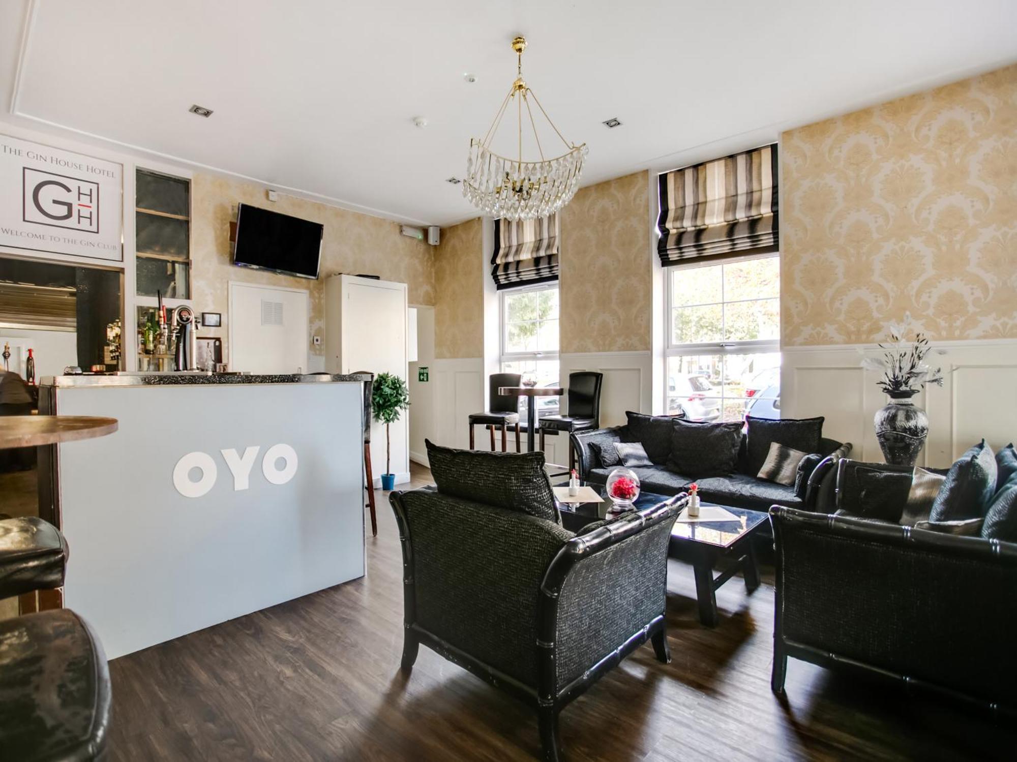 Oyo Gin House Hotel Greenock Dış mekan fotoğraf